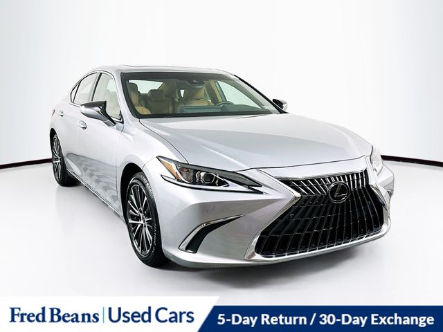2024 Lexus ES 350 350's photo