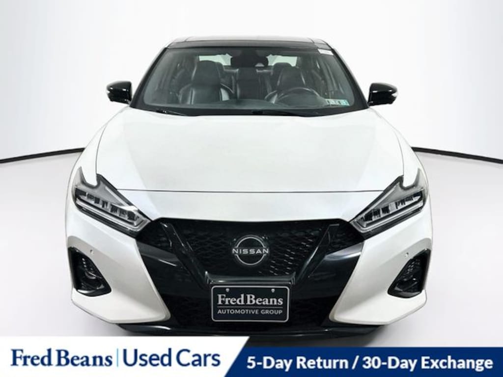 Used 2023 Nissan Maxima SR Sedan