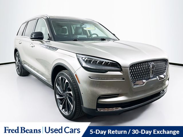 2023 Lincoln Aviator Reserve's photo