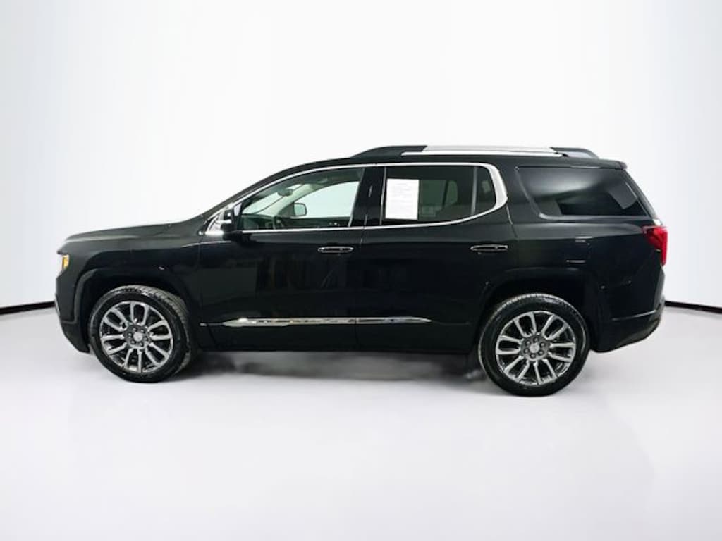 Used 2023 GMC Acadia Denali SUV