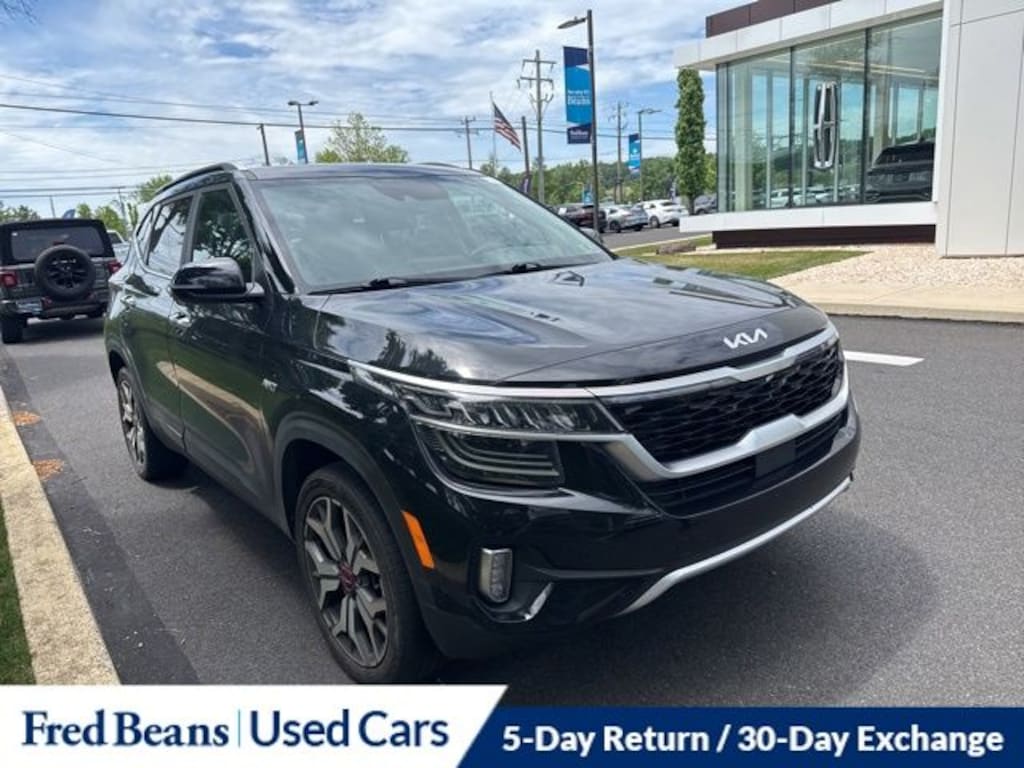 Used 2023 Kia Seltos SX SUV