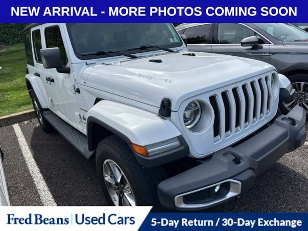 Used 2018 Jeep Wrangler Unlimited Sahara SUV