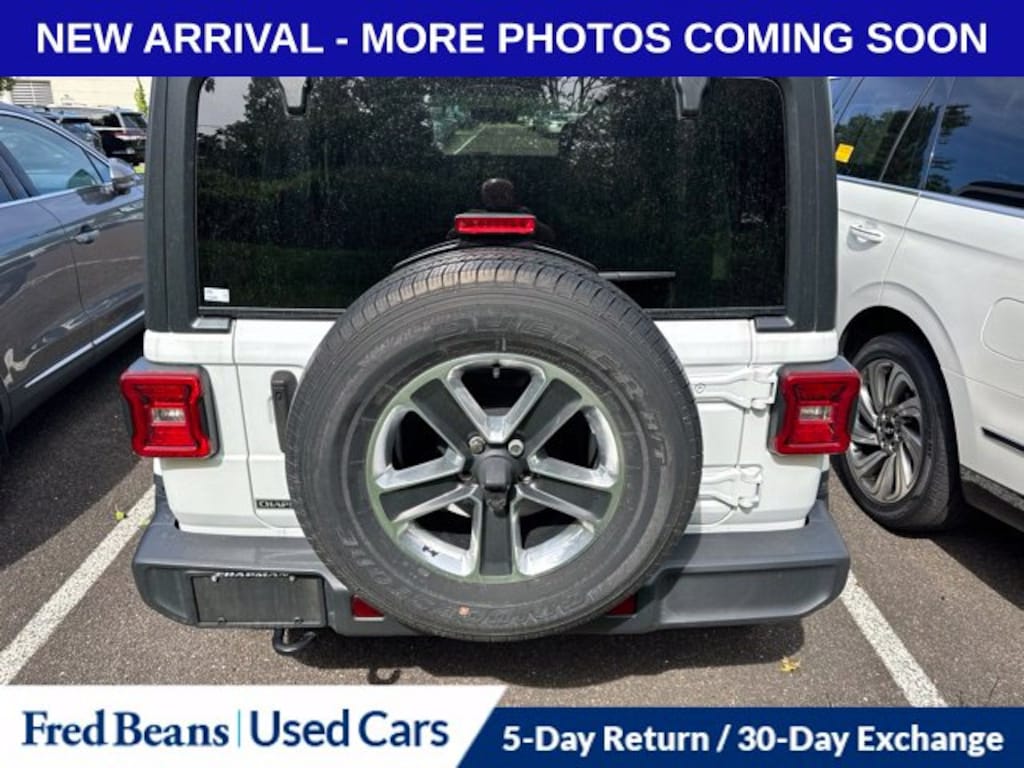 Used 2018 Jeep Wrangler Unlimited Sahara SUV
