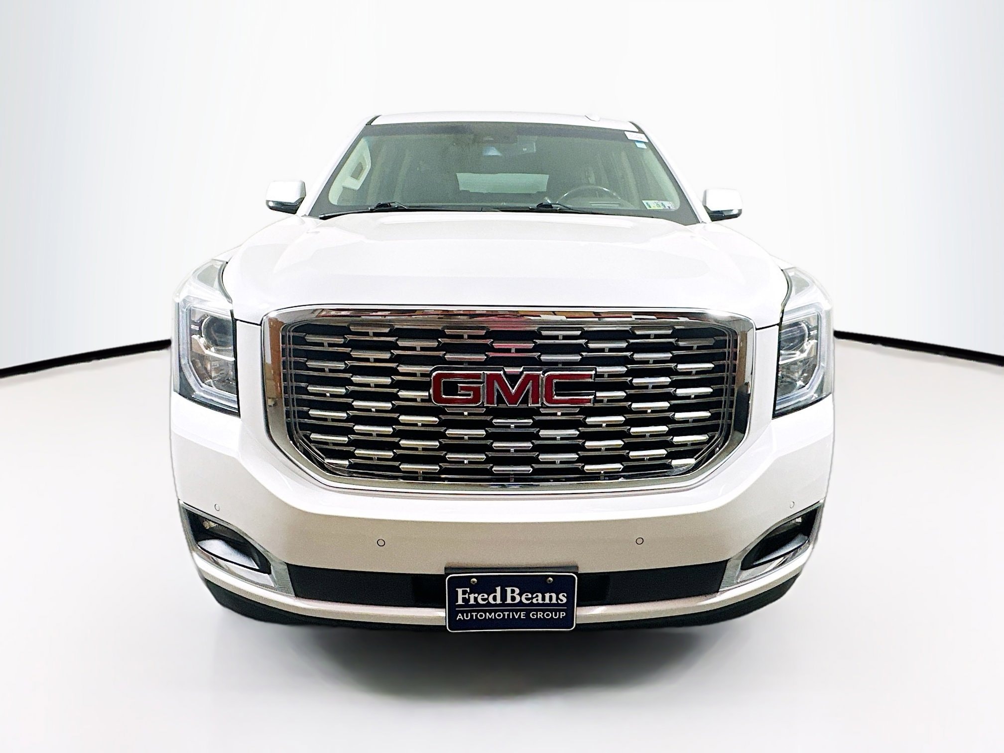 Used 2018 GMC Yukon XL Denali with VIN 1GKS1HKJ4JR299746 for sale in Doylestown, PA