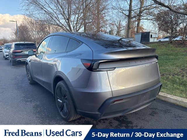 2026 Tesla Model Y Long Range photo 4