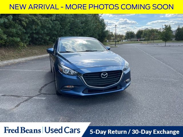 2017 Mazda Mazda3 Sport photo 3