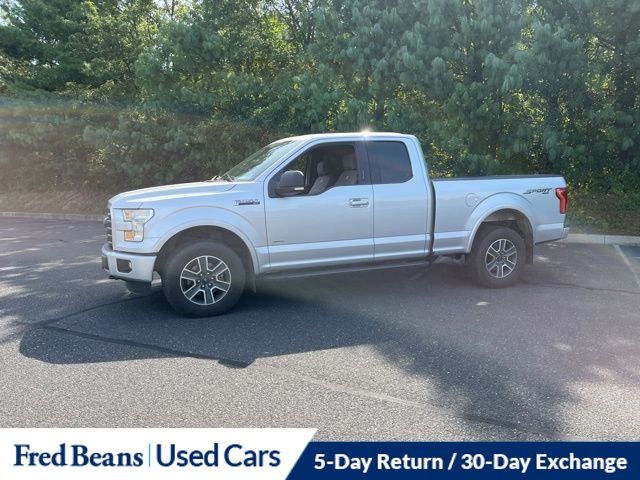 2016 Ford F-150 XLT photo 3