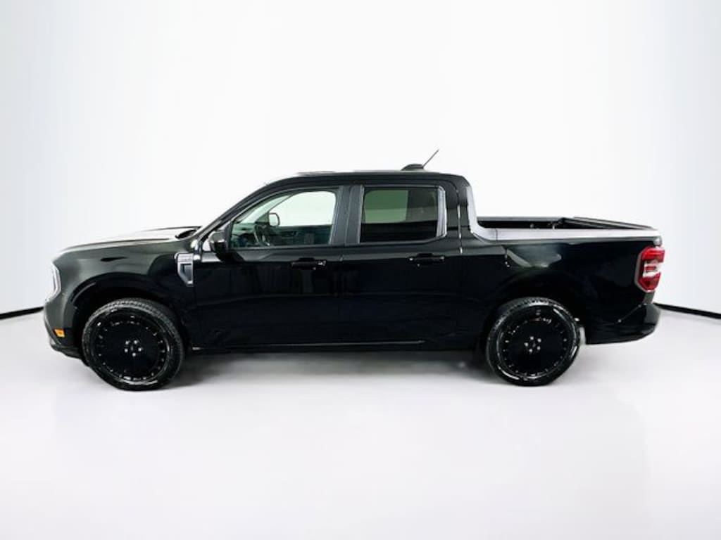 New 2026 Ford Maverick Lobo Standard Truck SuperCrew