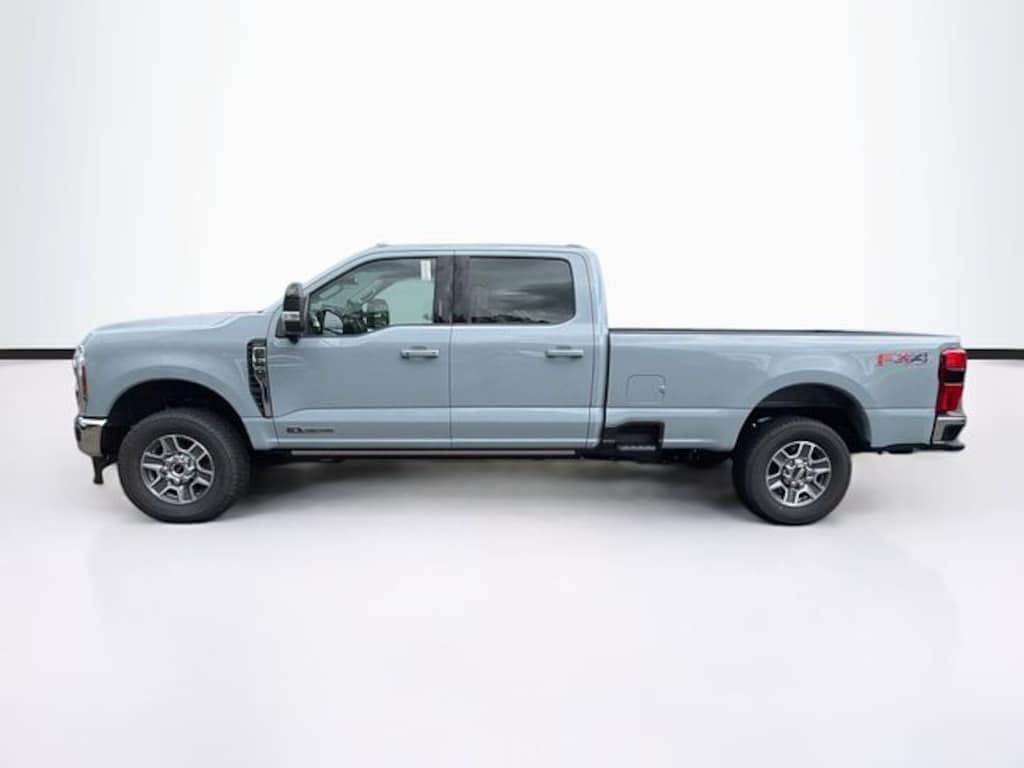 New 2026 Ford F-250 Lariat Truck Crew Cab