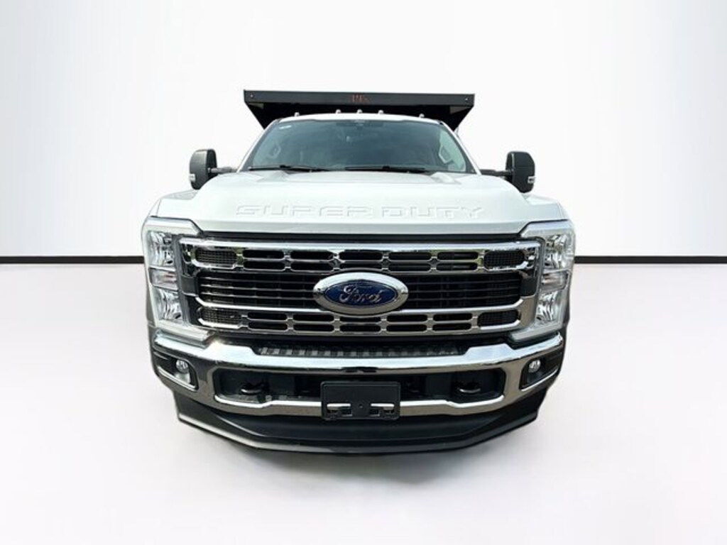New 2026 Ford F-450 Chassis XL Truck Crew Cab