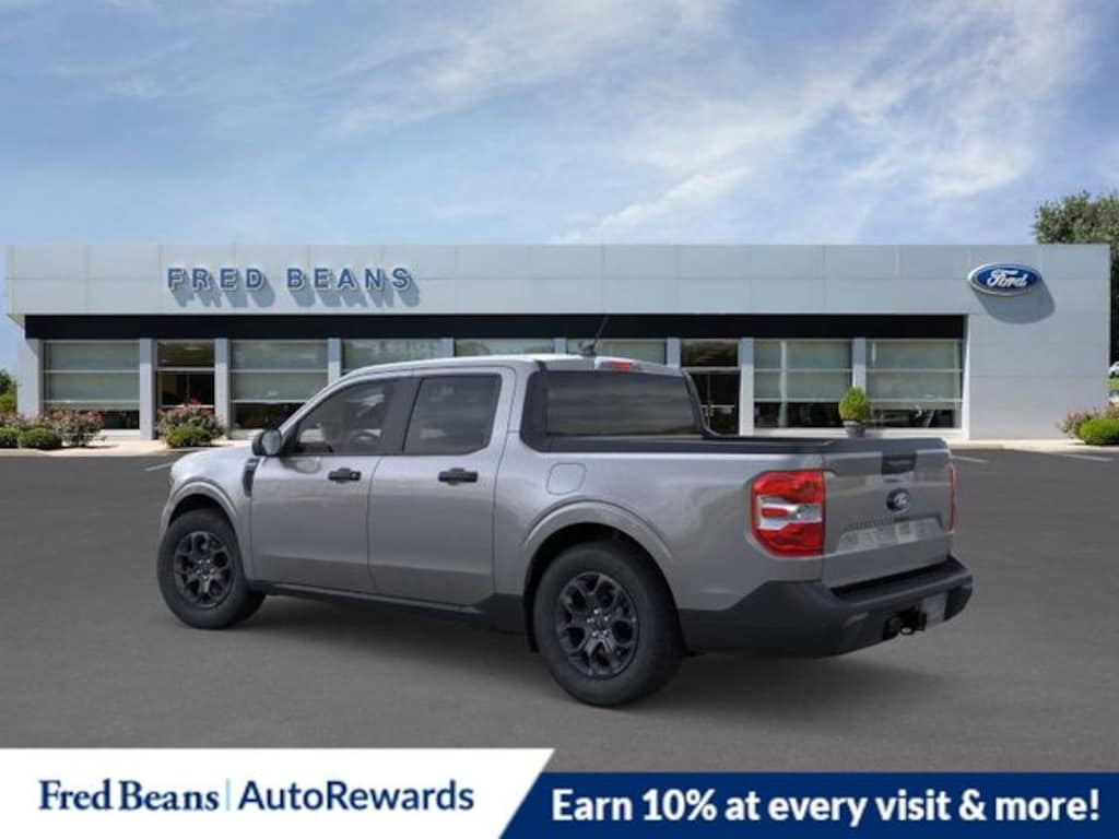 New 2025 Ford Maverick XLT Truck SuperCrew