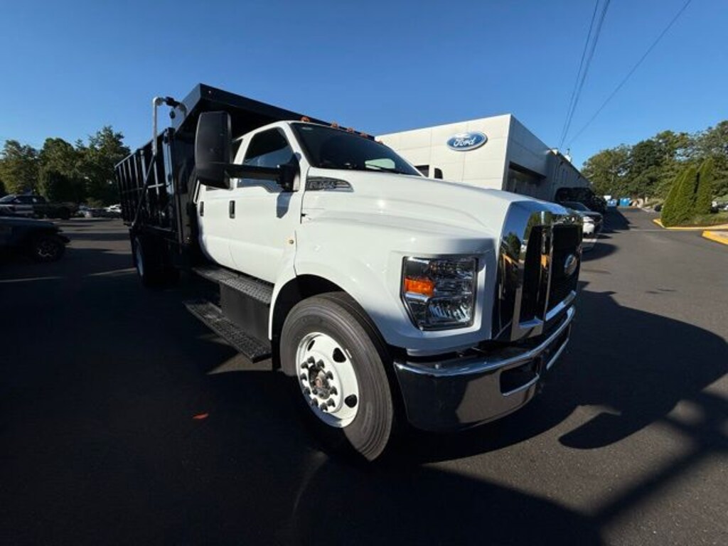 New 2026 Ford F-650 Gas Base Truck Crew Cab