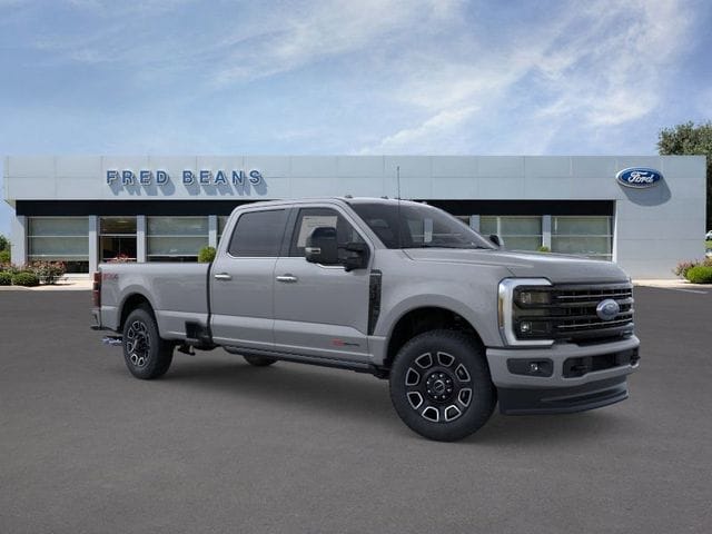 2026 Ford F-350 Super Duty Platinum's photo