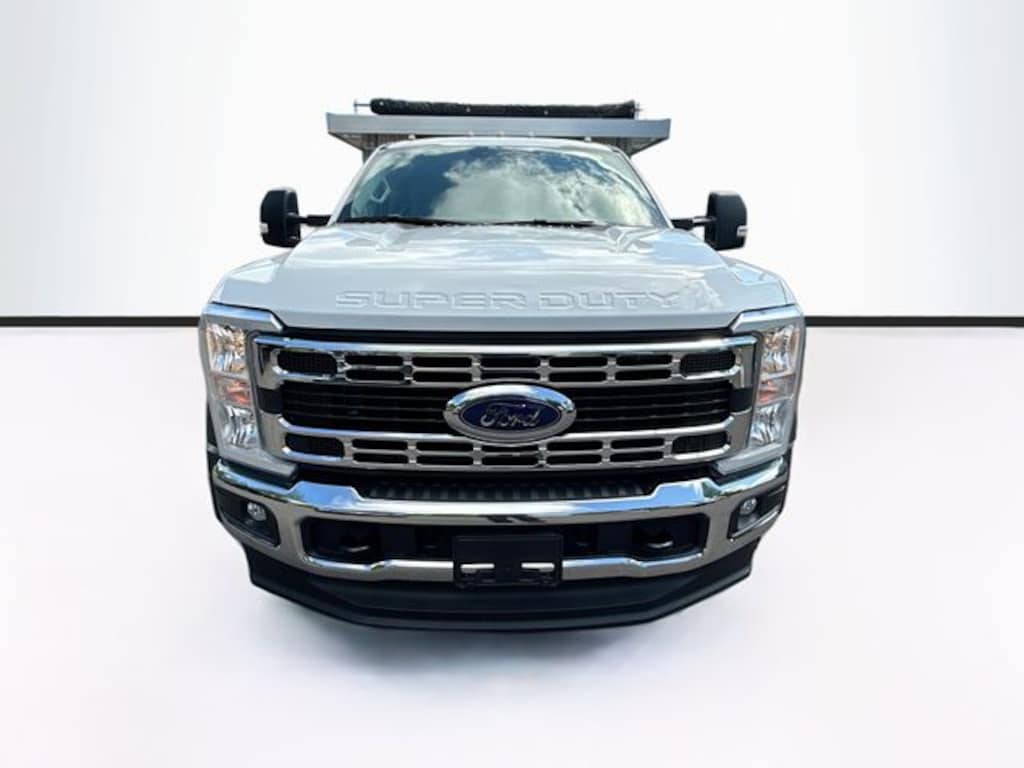 New 2026 Ford F-450 Chassis XL Truck Crew Cab