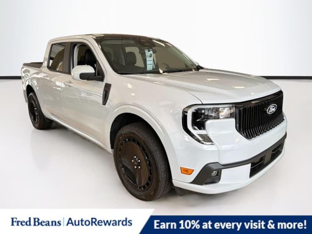 New 2026 Ford Maverick Lobo Standard Truck SuperCrew