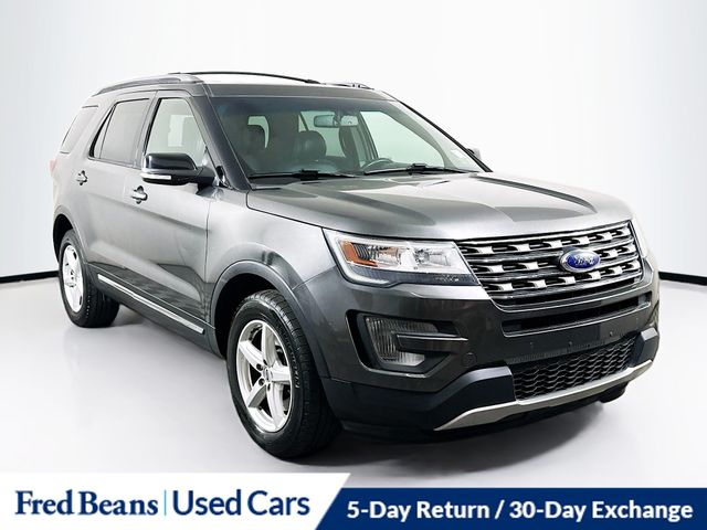 2016 Ford Explorer XLT 4WD's photo