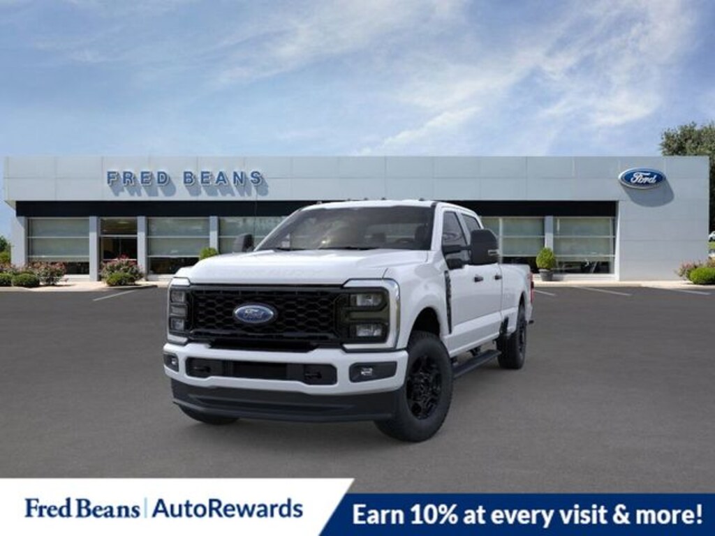 New 2026 Ford F-350 XL Truck Crew Cab