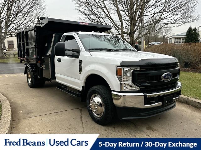 2021 Ford F-350 Super Duty Chassis Cab XL's photo