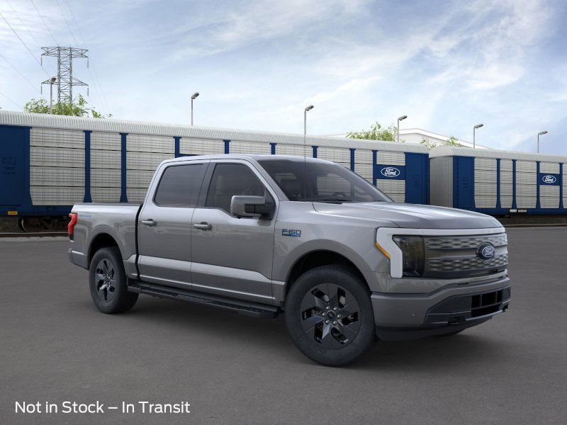 2025 Ford F-150 Lightning Lariat's photo