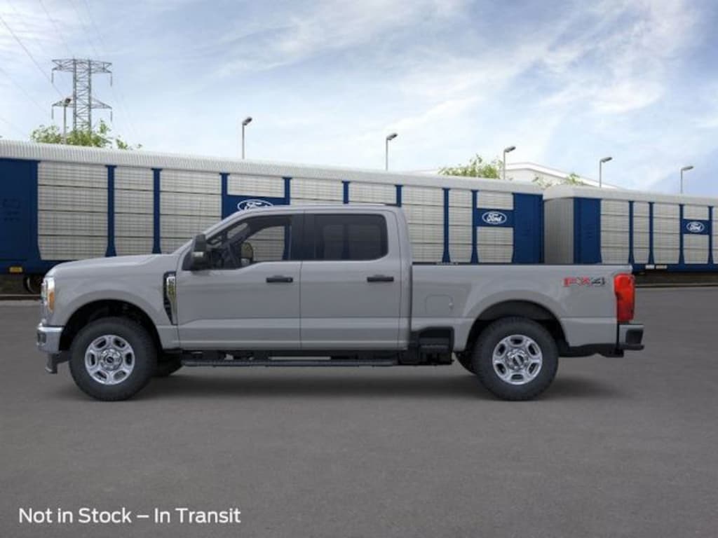 New 2026 Ford F-250 XLT Truck Crew Cab