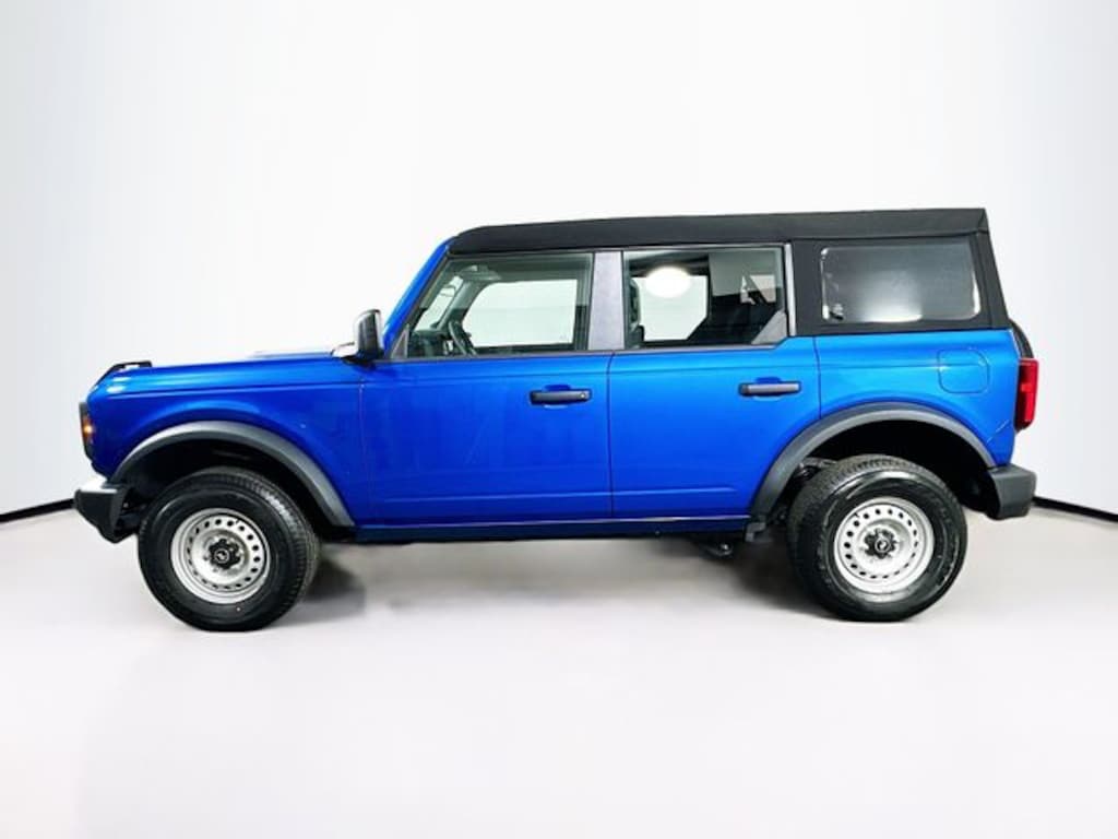 New 2025 Ford Bronco Base SUV