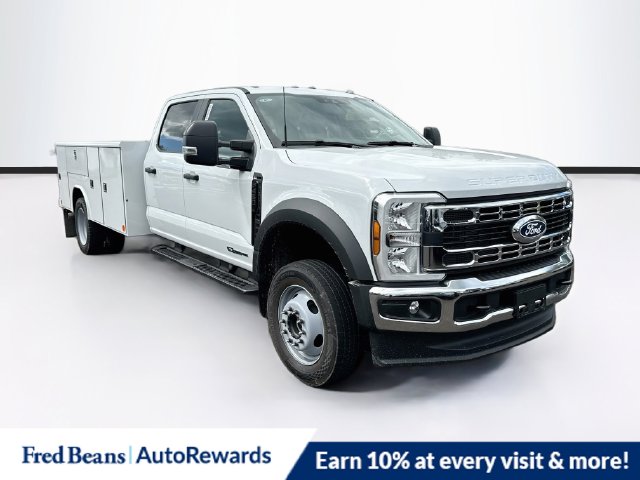 2027 Ford F-450 Chassis XL Truck Crew Cab