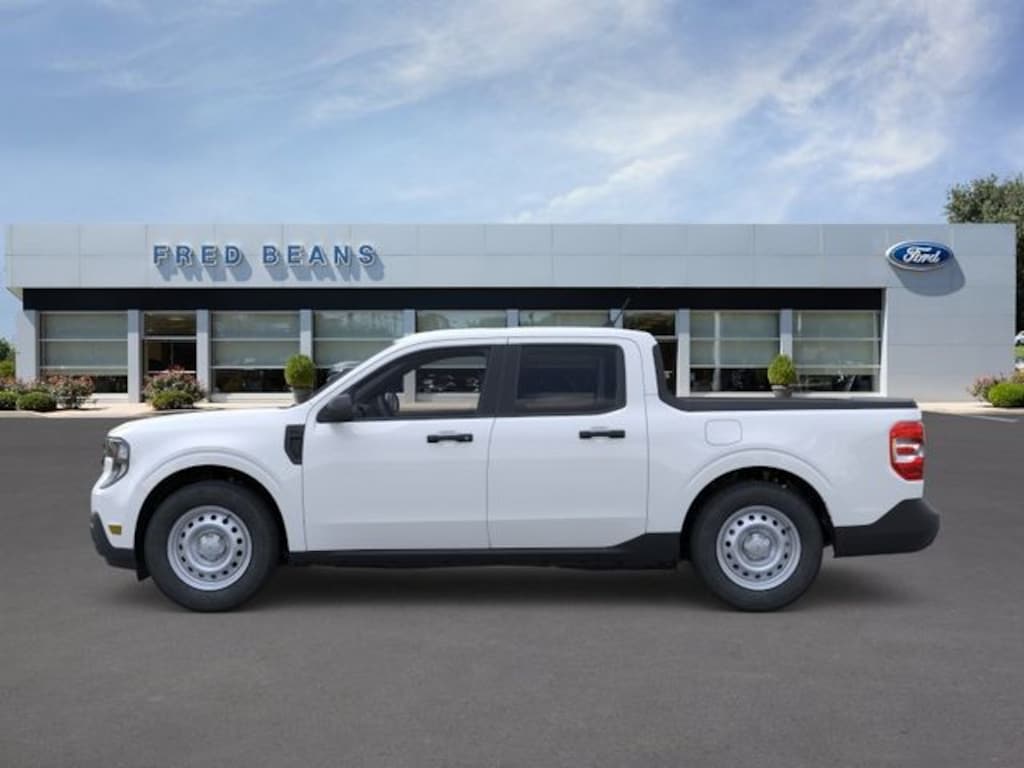 New 2026 Ford Maverick XL Truck SuperCrew