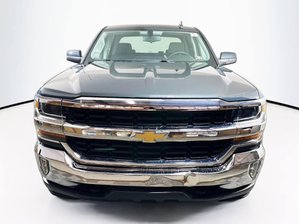 Used 2017 Chevrolet Silverado 1500 LT Truck Crew Cab