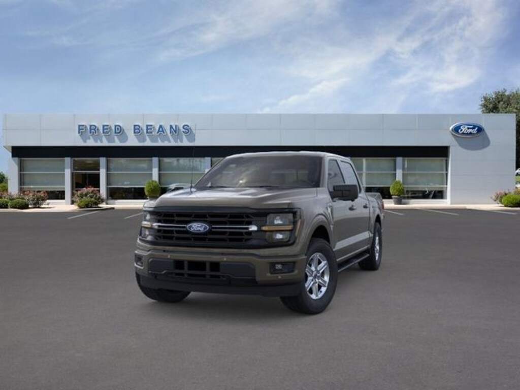 New 2026 Ford F-150 XLT Truck SuperCrew Cab