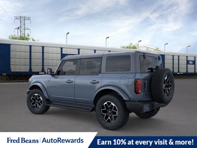 2025 Ford Bronco Outer Banks photo 4