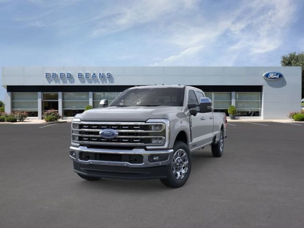 New 2026 Ford F-250 Lariat Truck Crew Cab