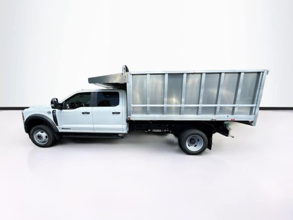 New 2026 Ford F-450 Chassis XL Truck Crew Cab
