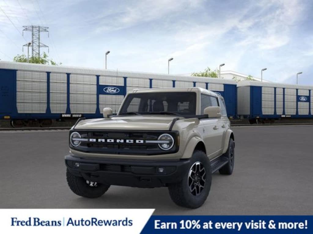 New 2025 Ford Bronco Outer Banks SUV