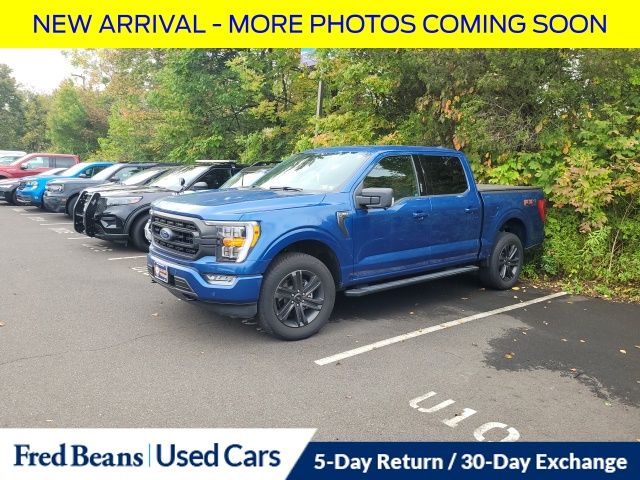 2022 Ford F-150 XLT photo 3