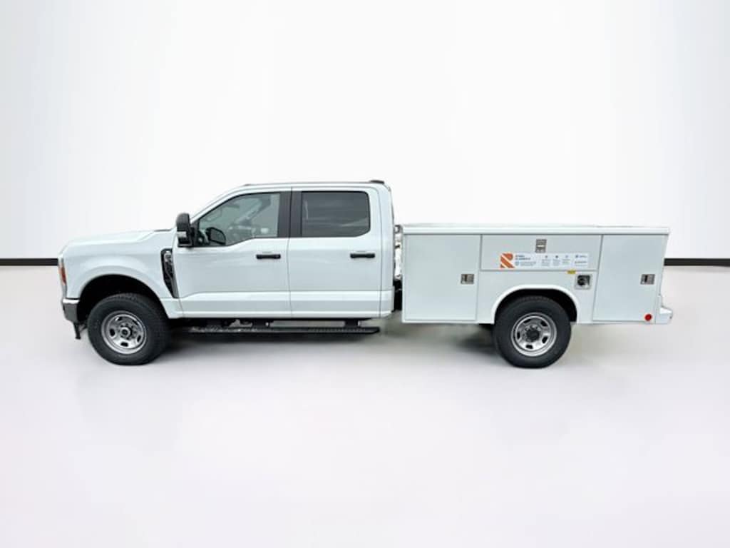 New 2026 Ford F-350 Chassis XL Truck Crew Cab
