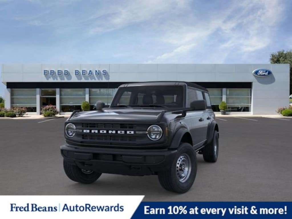 New 2025 Ford Bronco Base SUV