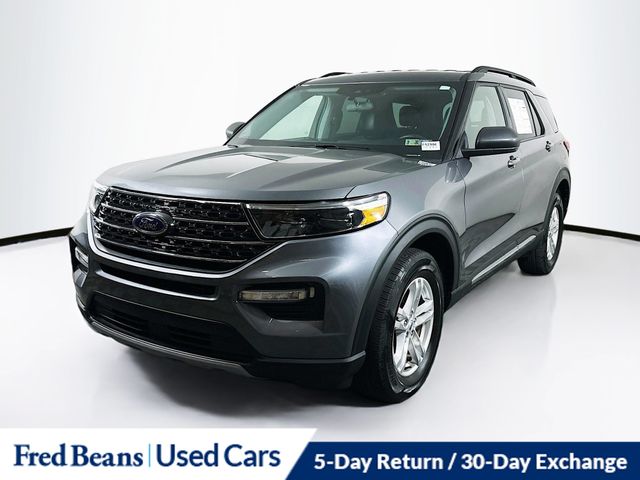 2023 Ford Explorer XLT photo 3
