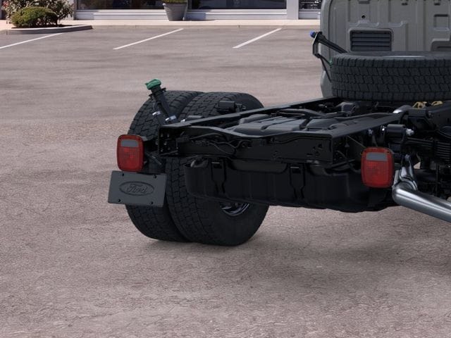 2026 Ford F-450 Super Duty Chassis Cab XLT - Photo 27