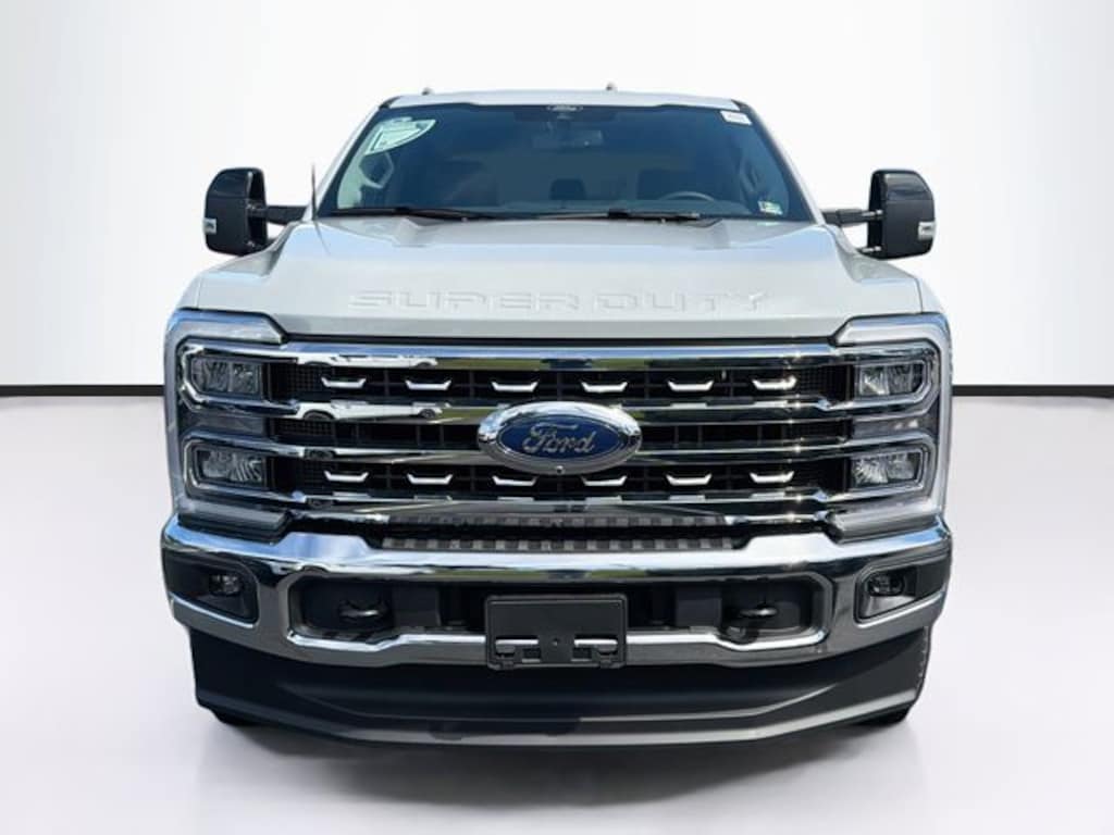 New 2026 Ford F-250 Lariat Truck Crew Cab