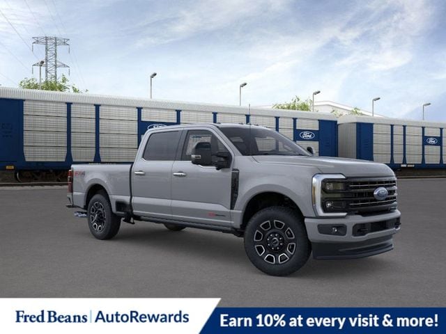 2026 Ford F-250 Super Duty Platinum's photo