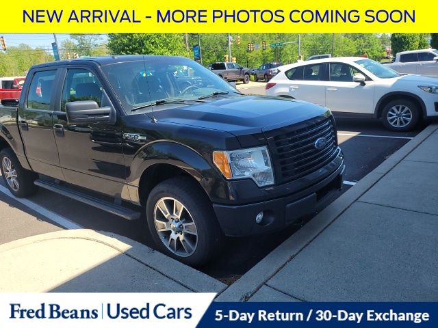 2014 Ford F-150 STX 4x4 SuperCrew 145-in's photo