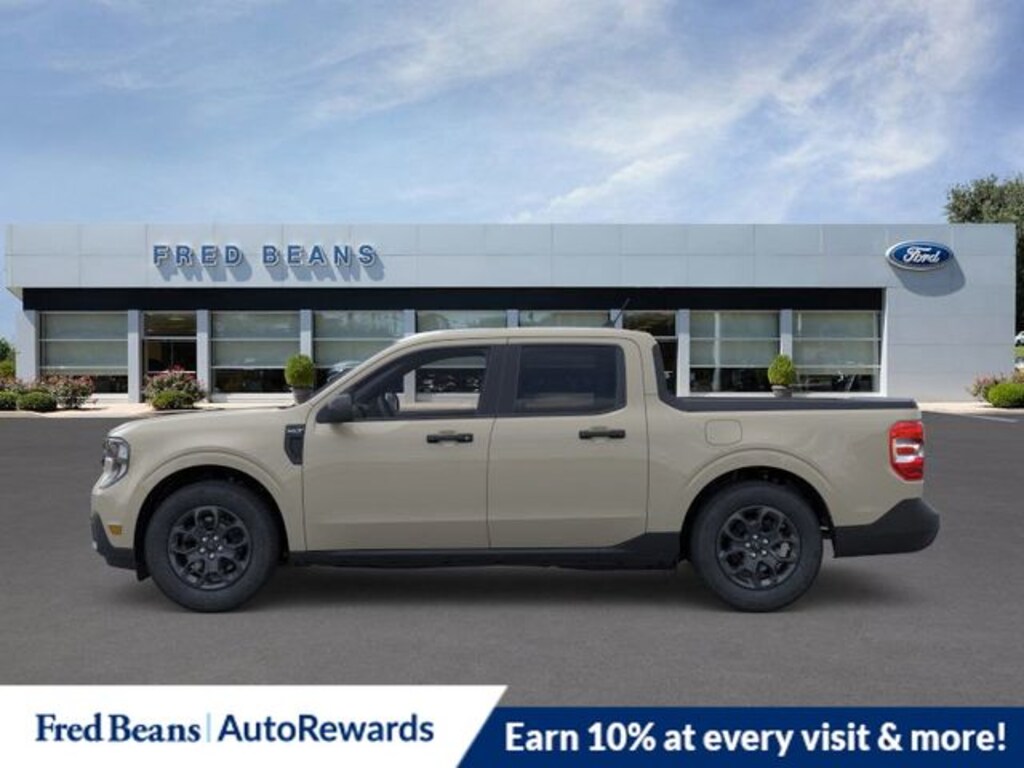 New 2025 Ford Maverick XLT Truck SuperCrew