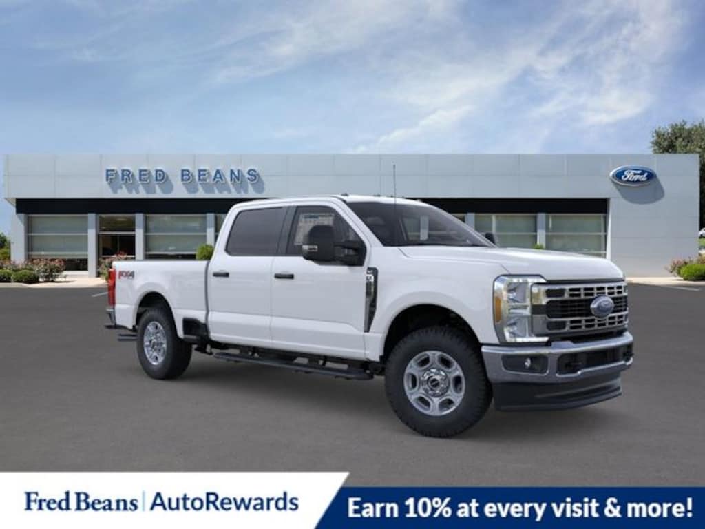 New 2026 Ford F-250 XLT Truck Crew Cab