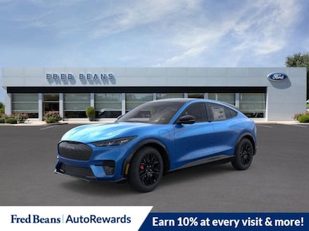 2025 Ford Mustang Mach-E Premium SUV