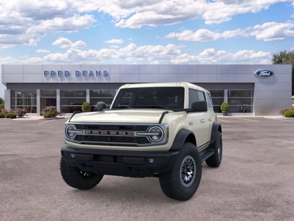 New 2026 Ford Bronco Outer Banks SUV