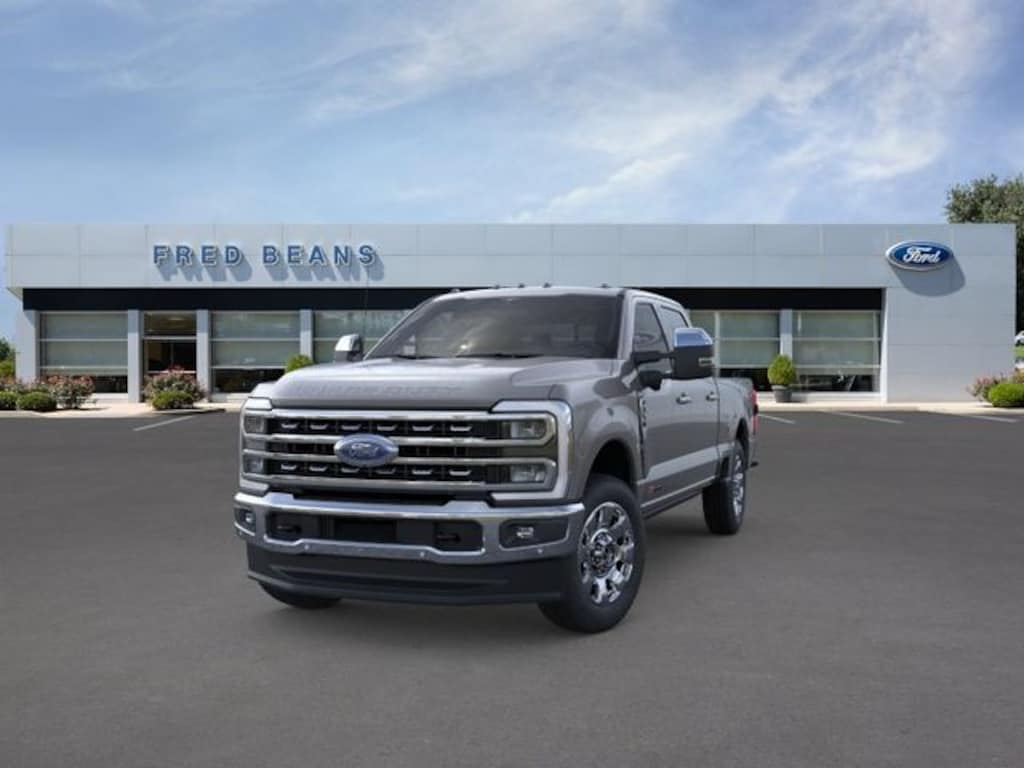 New 2026 Ford F-350 Lariat Truck Crew Cab