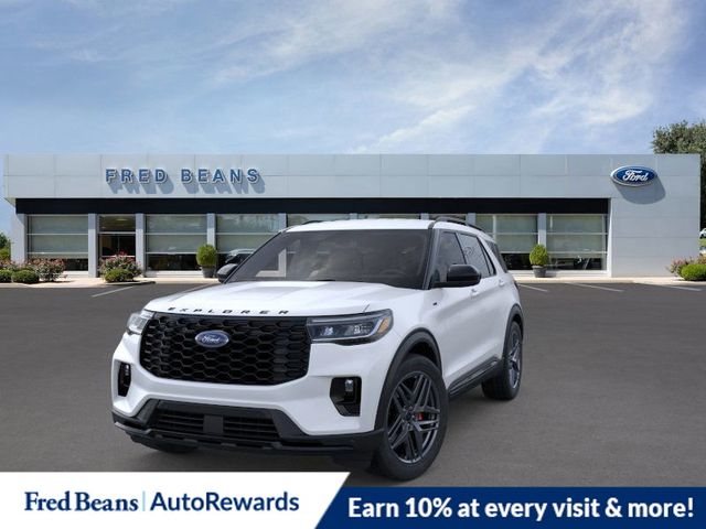 2025 Ford Explorer ST-Line photo 2