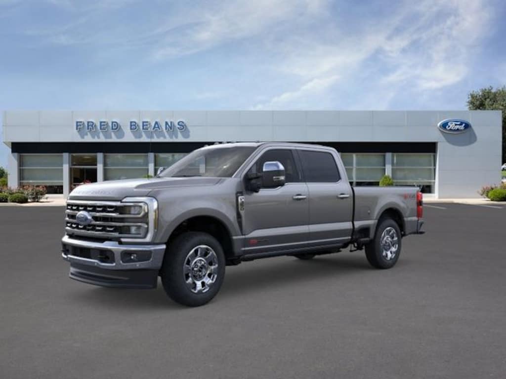 New 2026 Ford F-350 Lariat Truck Crew Cab
