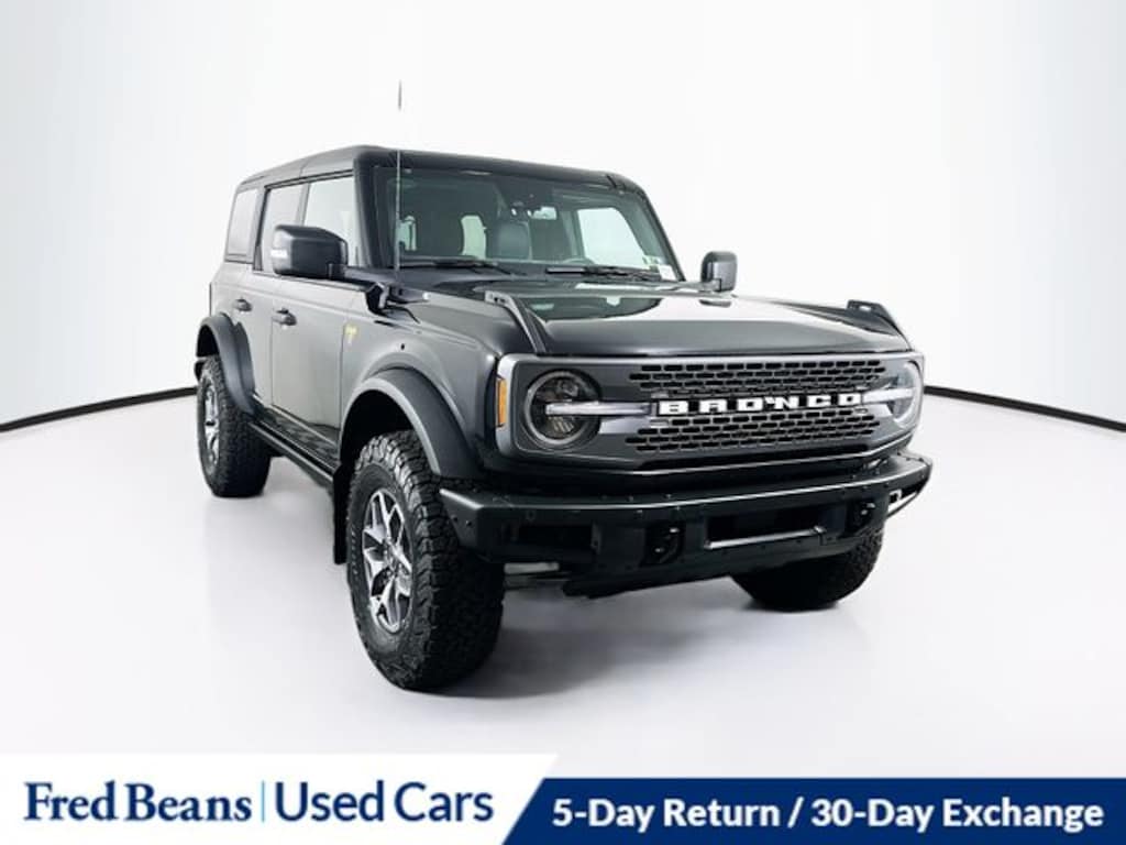 Used 2023 Ford Bronco Badlands SUV