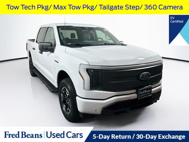 2022 Ford F-150 Lightning Truck SuperCrew Cab 